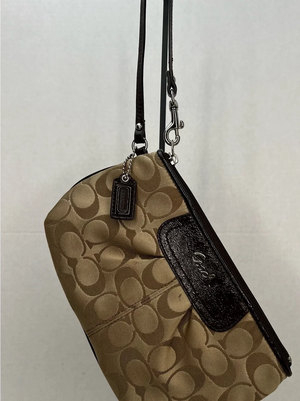 Coach Madison Signature Sateen Wristlet w/ Leather Accents~ Tan/Brown ~ Vintage